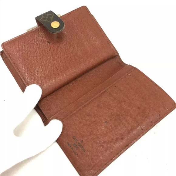 Louis Vuitton Bifold Wallet - Picture 8 of 11